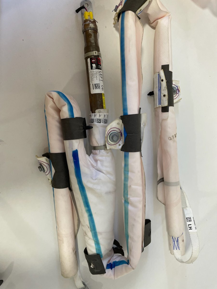 bal oldali függönylégzsák